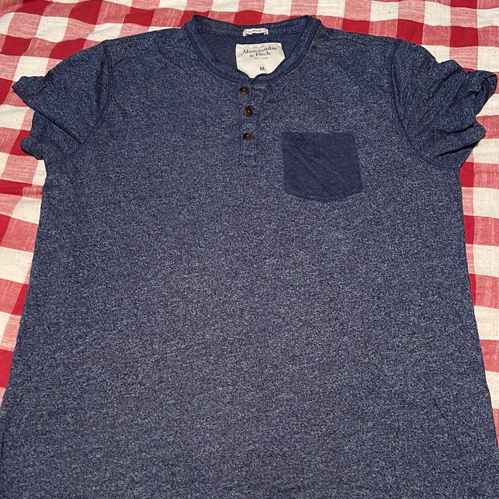 shirt in good condition